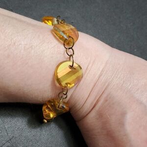 Vintage gold tone yellow bracelet 6.25"